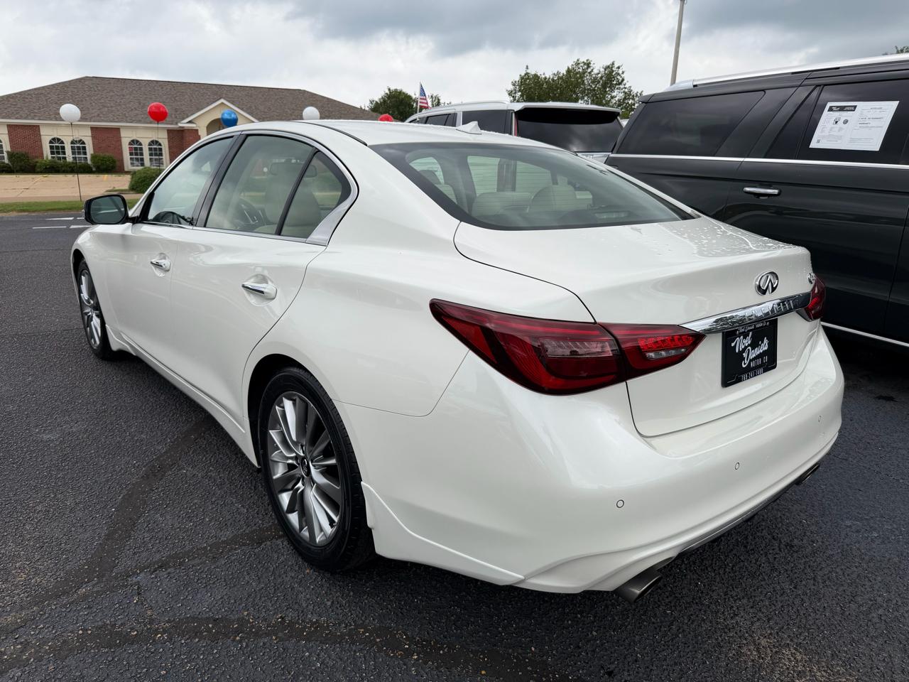 Infiniti Q50 3.0t LUXE 2023