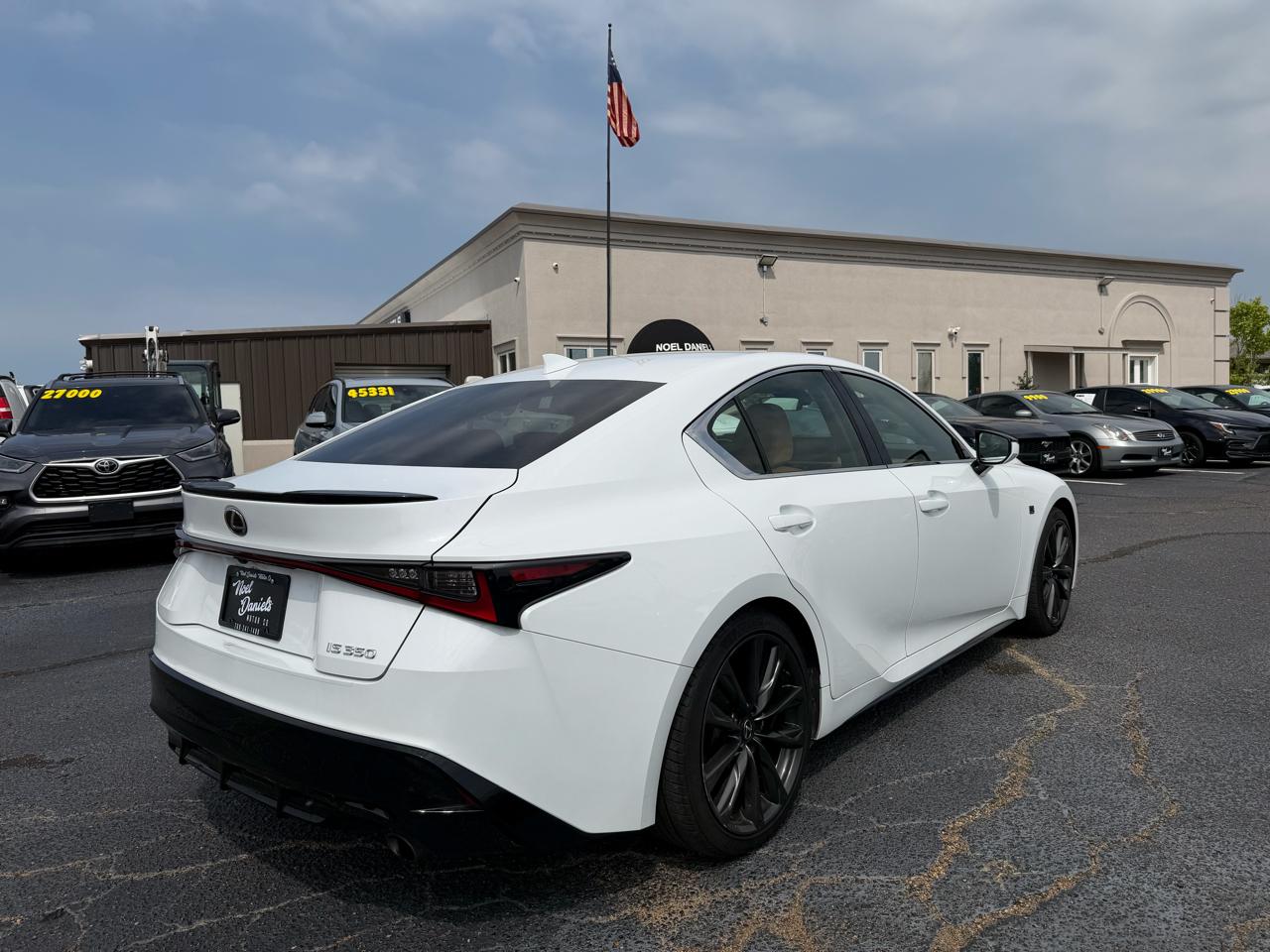 Lexus IS IS 350 F SPORT Design RWD 2024