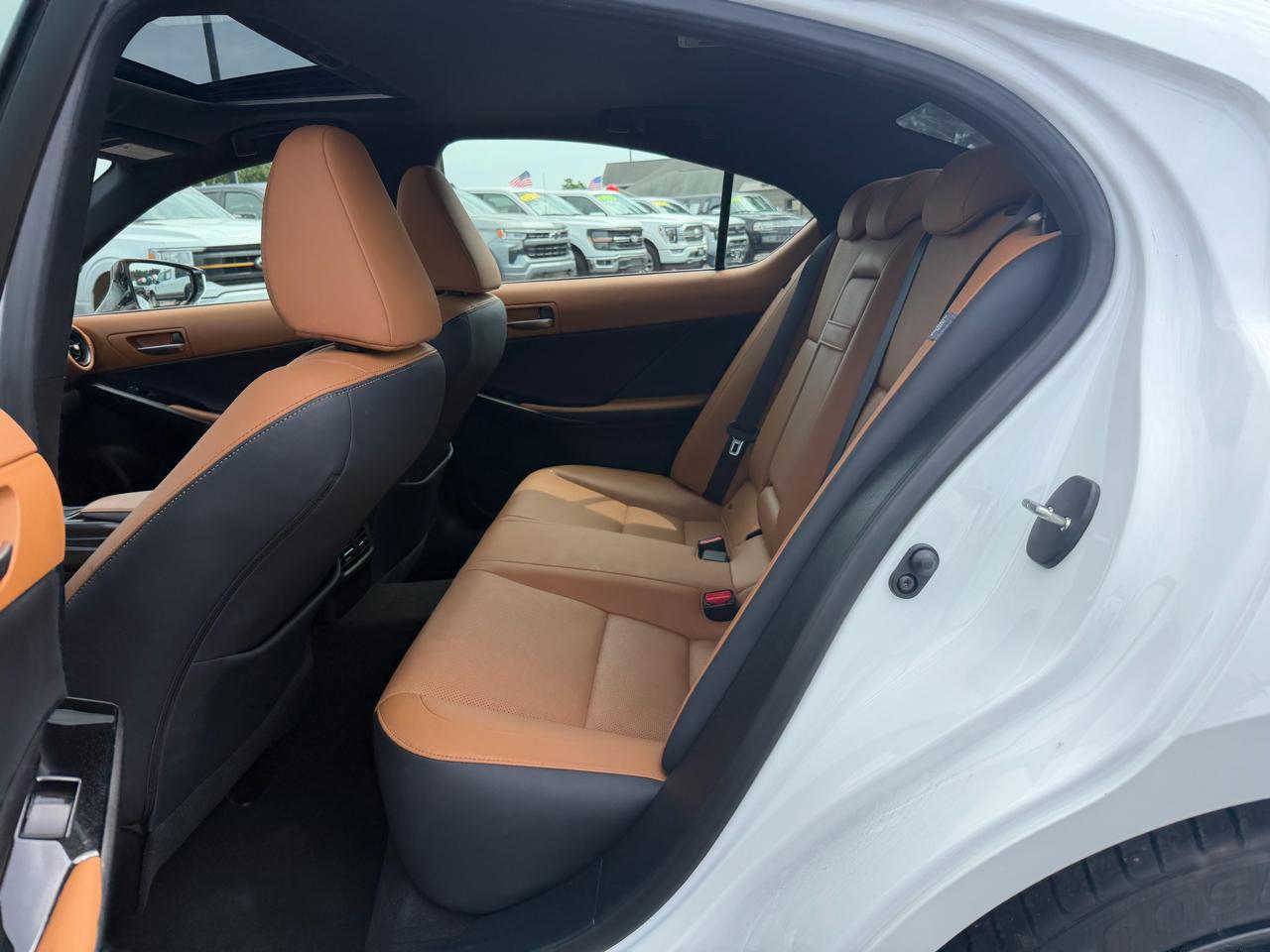 Lexus IS IS 350 F SPORT Design RWD 2024