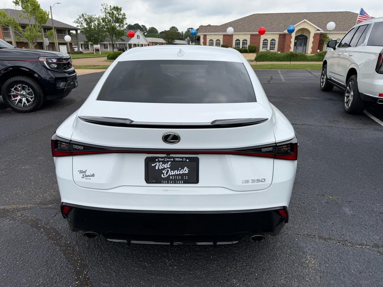 Lexus IS IS 350 F SPORT Design RWD 2024