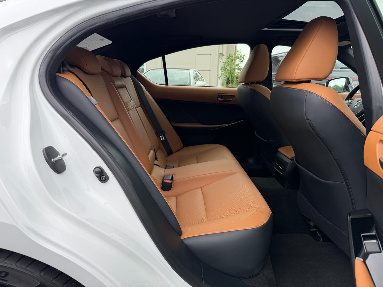 Lexus IS IS 350 F SPORT Design RWD 2024