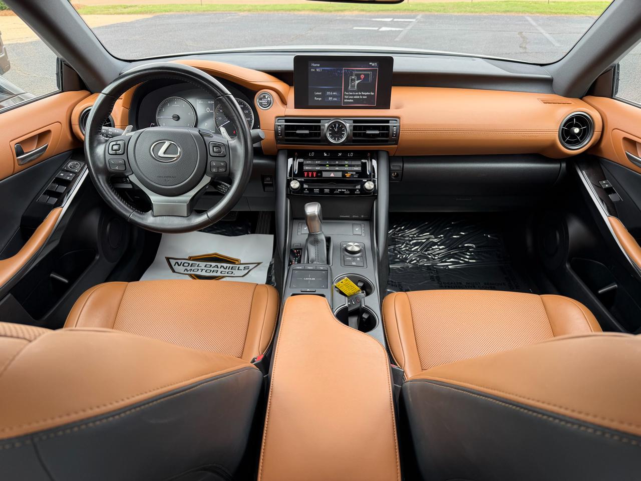Lexus IS IS 350 F SPORT Design RWD 2024