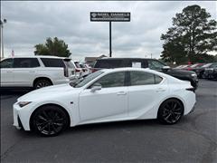 2024 Lexus IS 