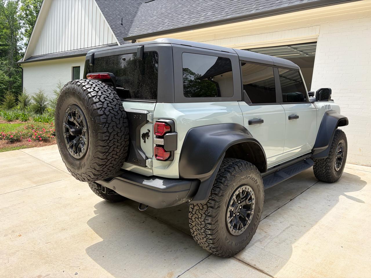 Ford Bronco Raptor 2023