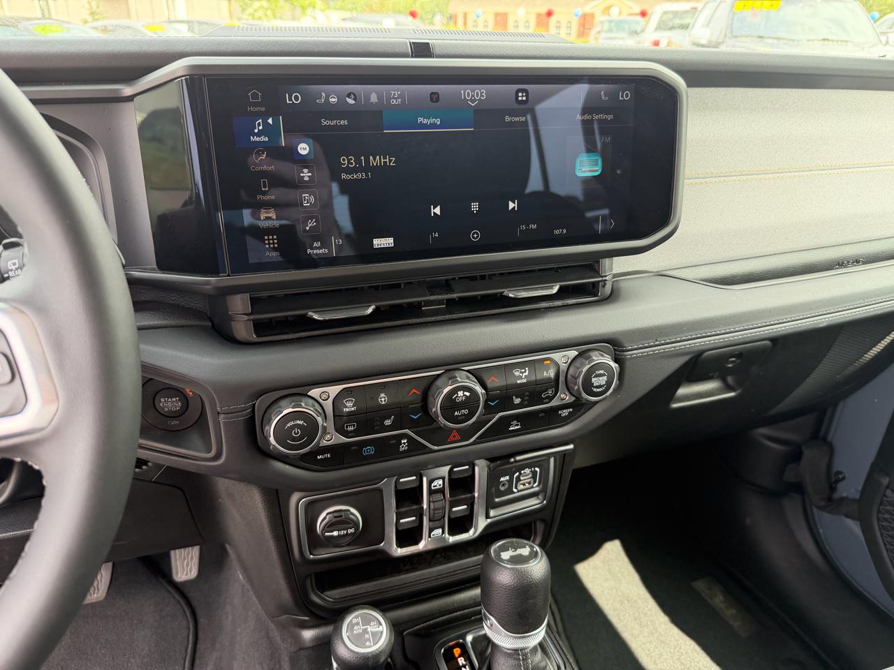 Jeep Wrangler 4xe Sahara 2025