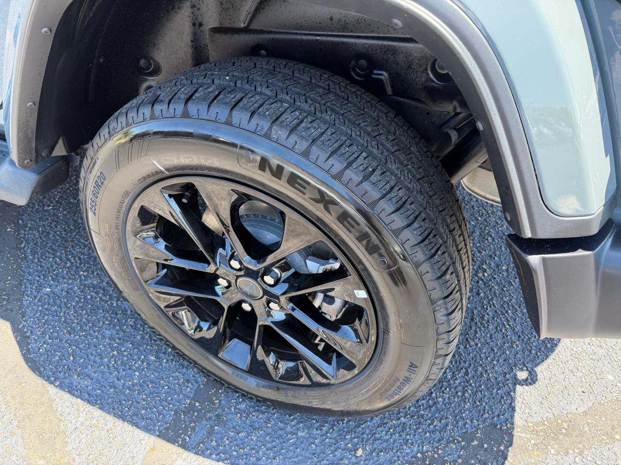 Jeep Wrangler 4xe Sahara 2025