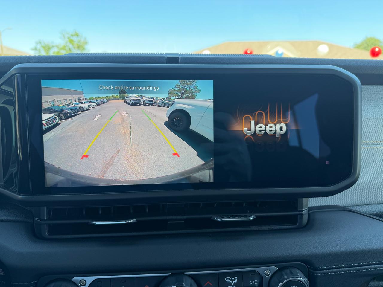 Jeep Wrangler 4xe Sahara 2025