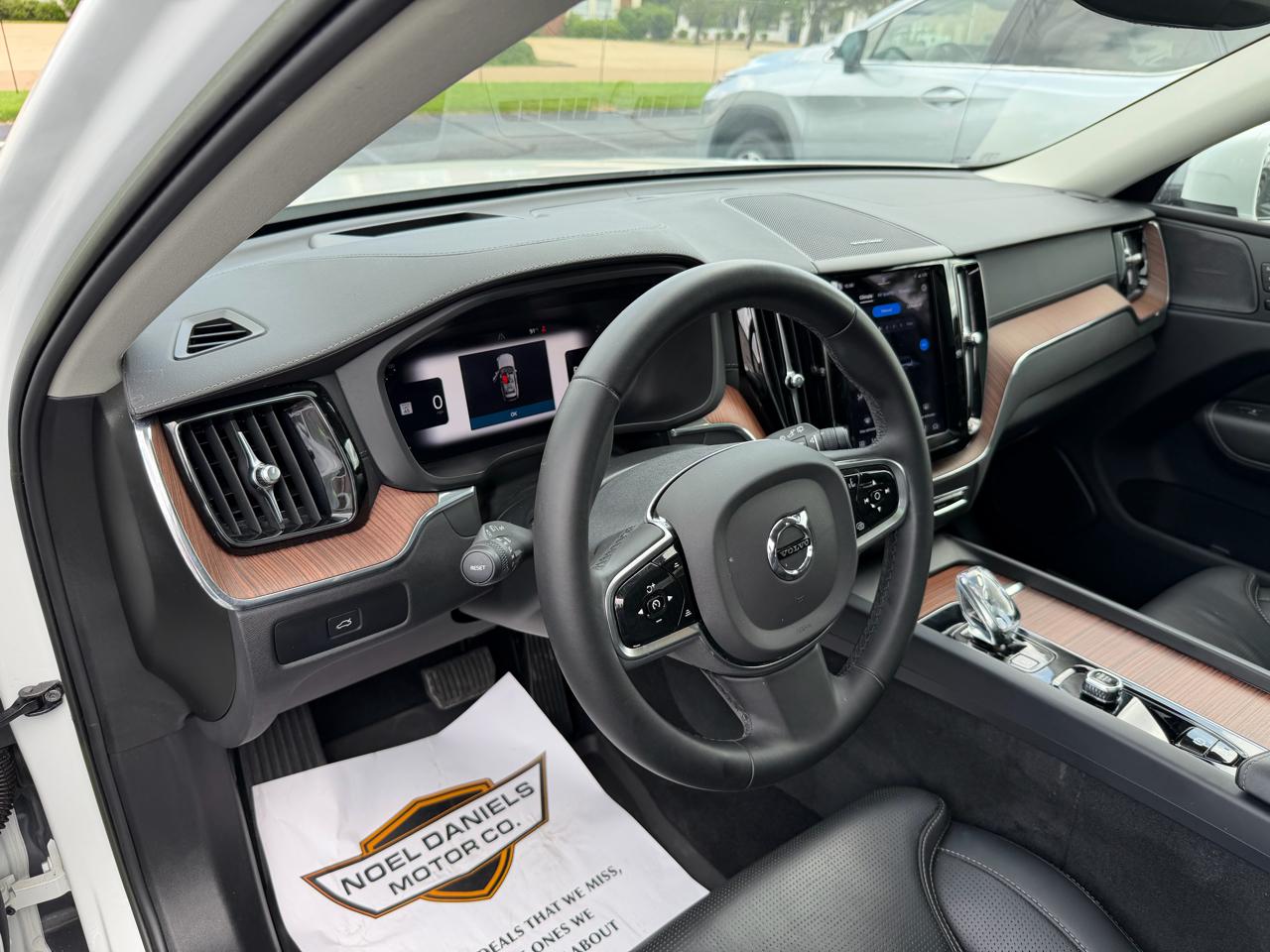 Volvo XC60 B5 Ultimate Bright 2023