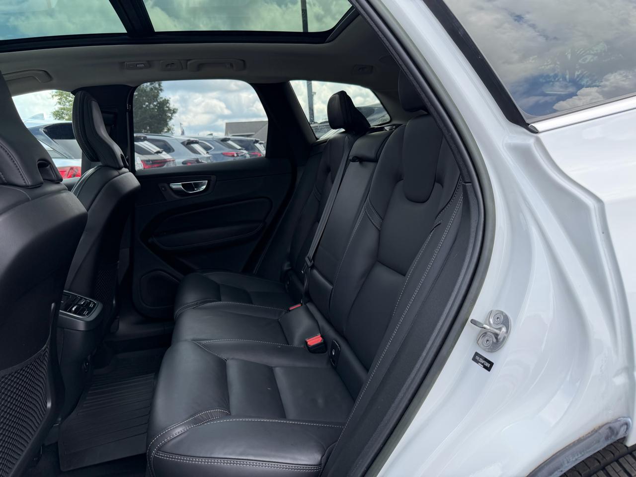 Volvo XC60 B5 Ultimate Bright 2023