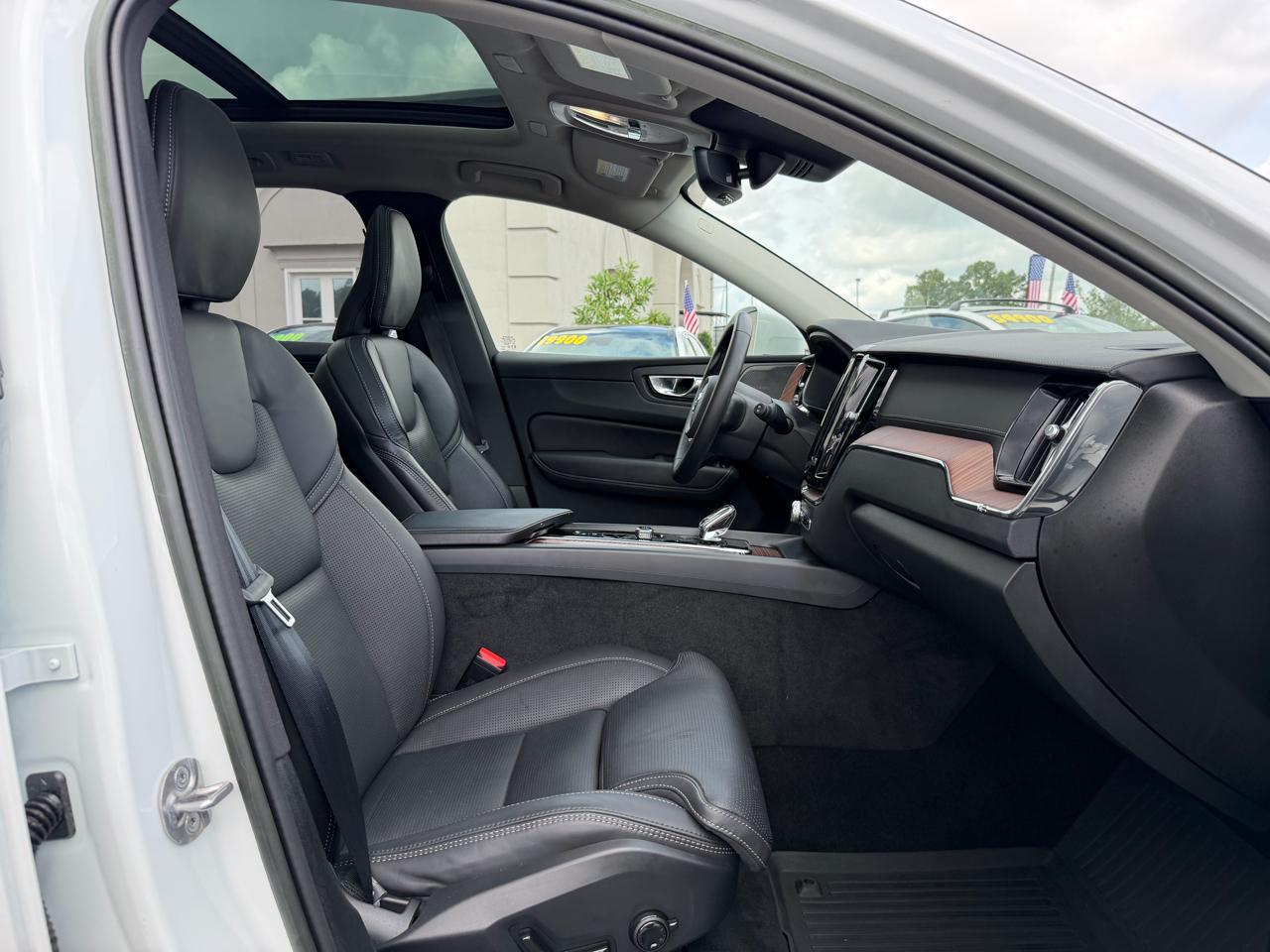 Volvo XC60 B5 Ultimate Bright 2023