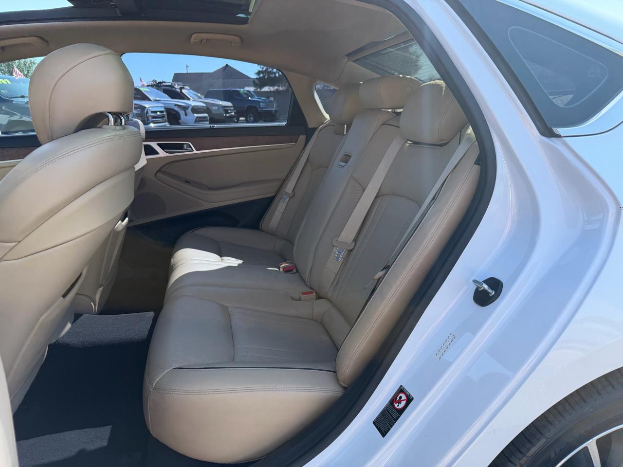 Hyundai Genesis 3.8L 2016