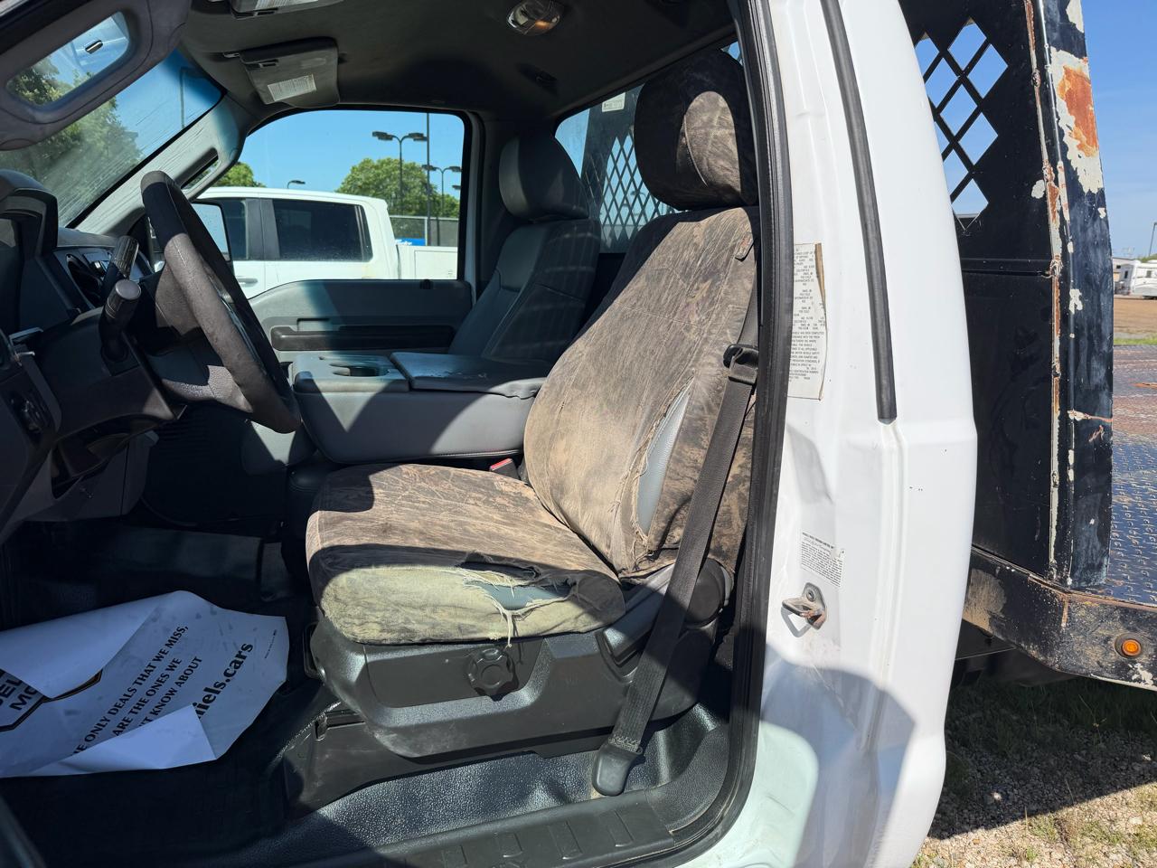 Ford F-550 Regular Cab DRW 2WD 2014