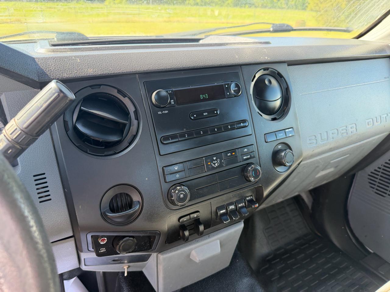 Ford F-550 Regular Cab DRW 2WD 2014