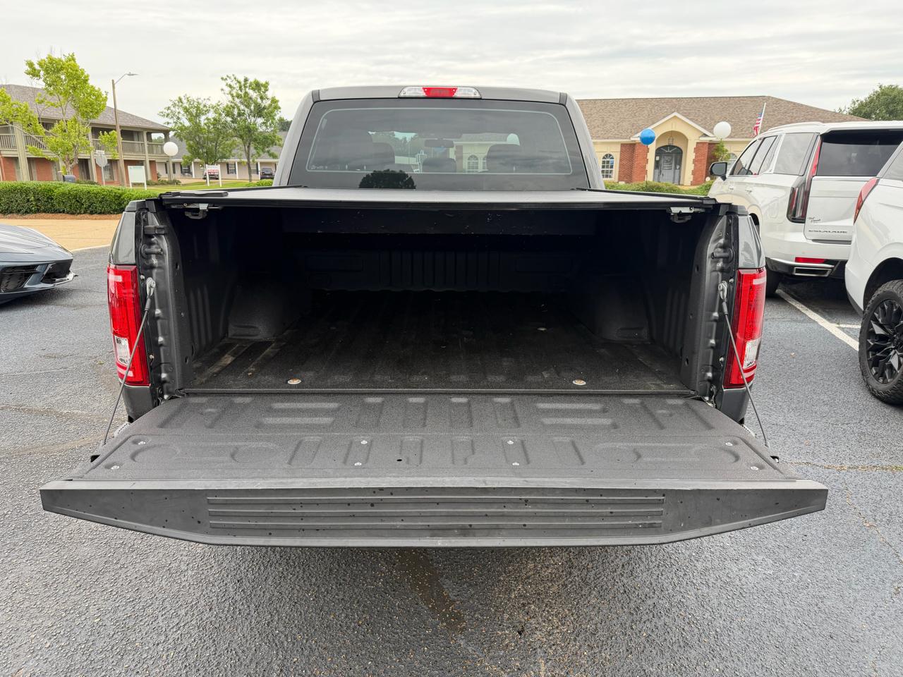 Ford F-150 XL SuperCrew 6.5-ft. Bed 4WD 2017