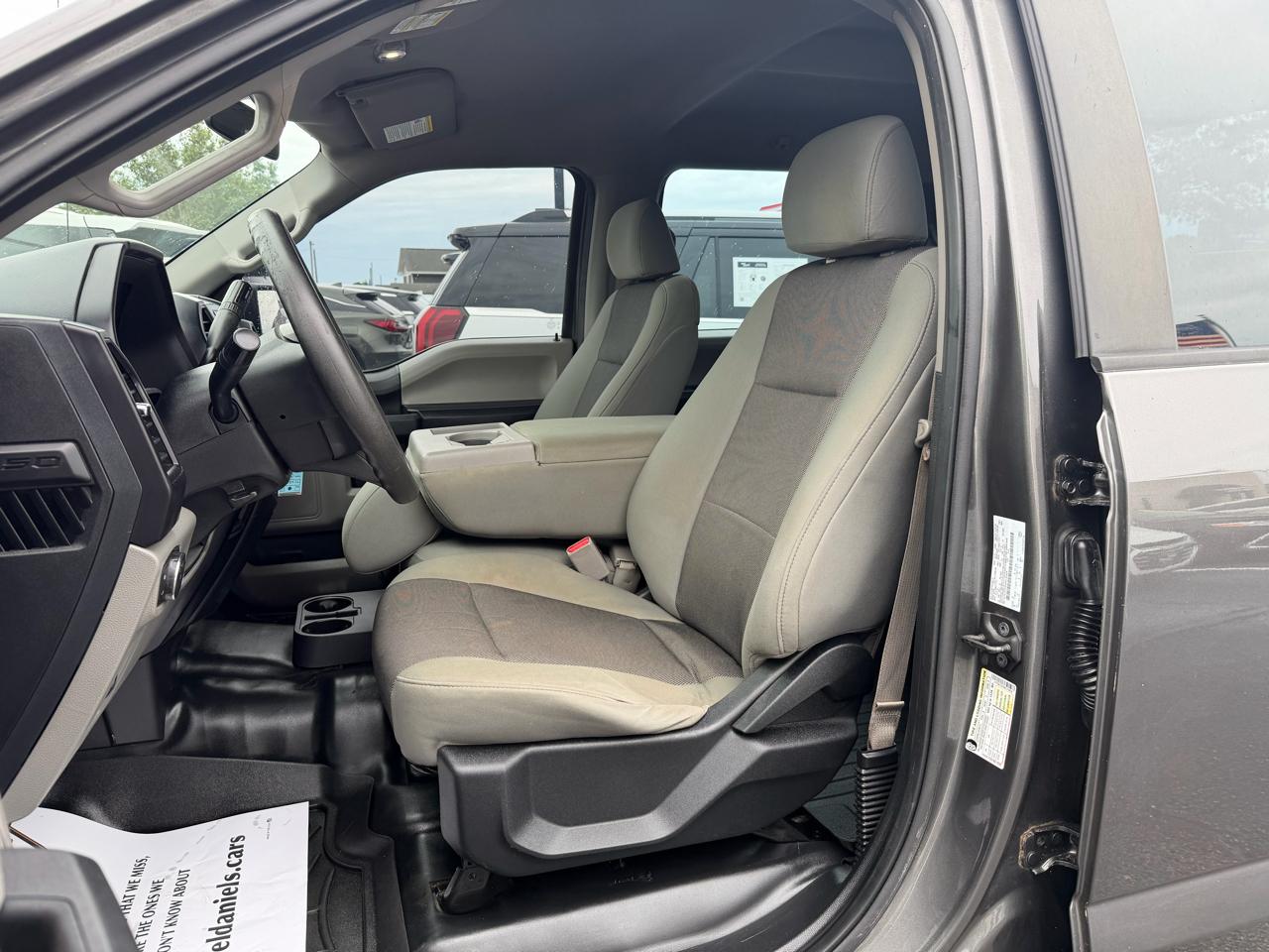 Ford F-150 XL SuperCrew 6.5-ft. Bed 4WD 2017
