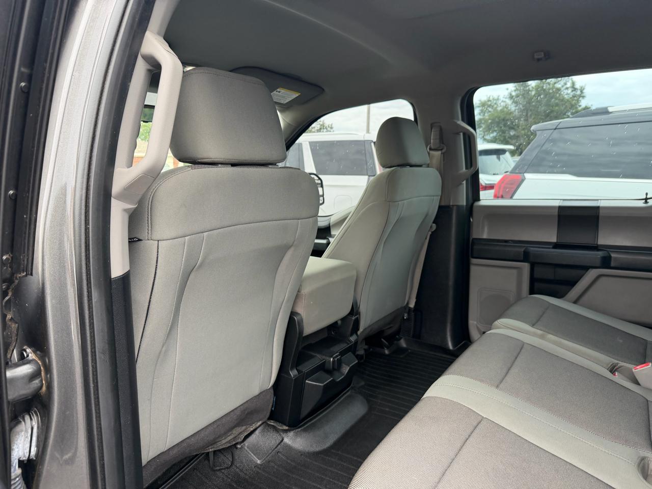 Ford F-150 XL SuperCrew 6.5-ft. Bed 4WD 2017