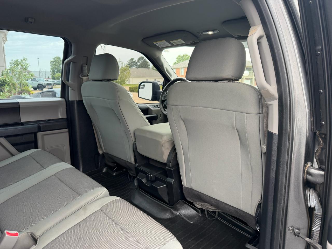 Ford F-150 XL SuperCrew 6.5-ft. Bed 4WD 2017