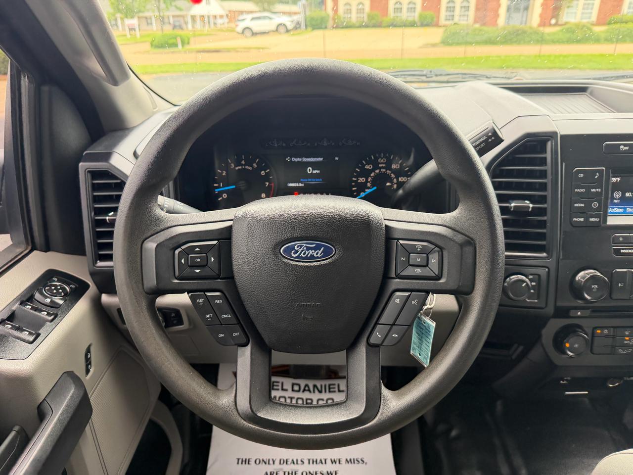Ford F-150 XL SuperCrew 6.5-ft. Bed 4WD 2017