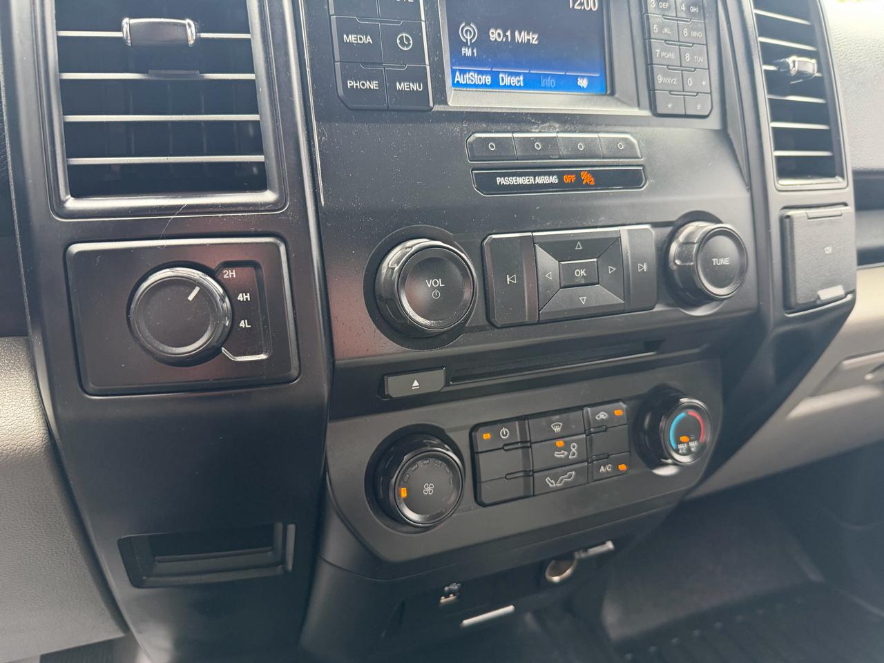 Ford F-150 XL SuperCrew 6.5-ft. Bed 4WD 2017