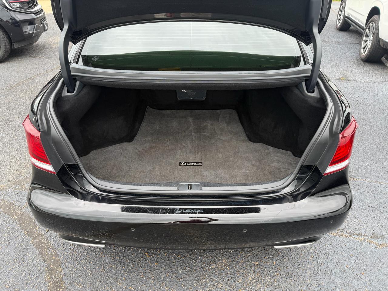 Lexus LS 460 Luxury Sedan 2014