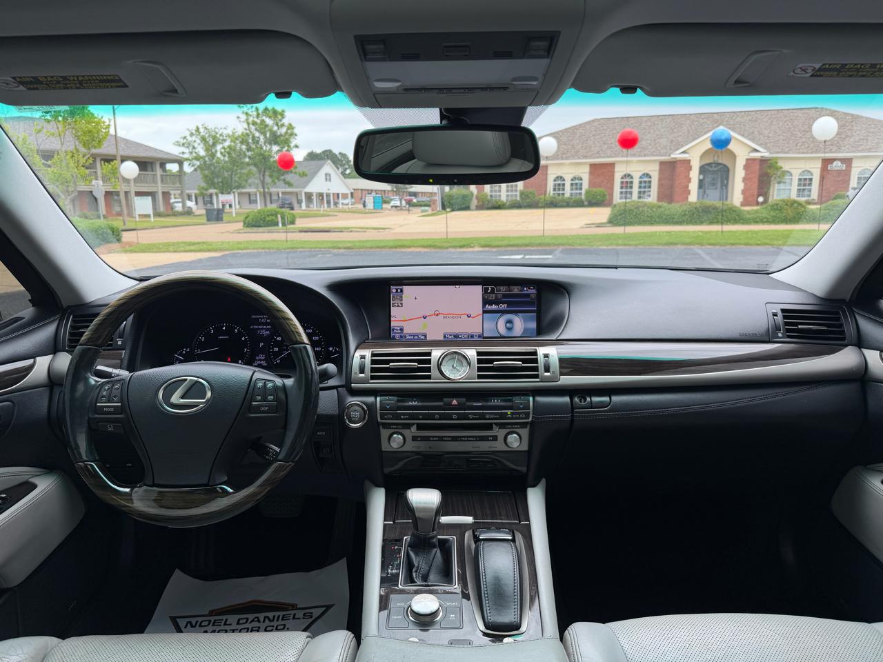 Lexus LS 460 Luxury Sedan 2014