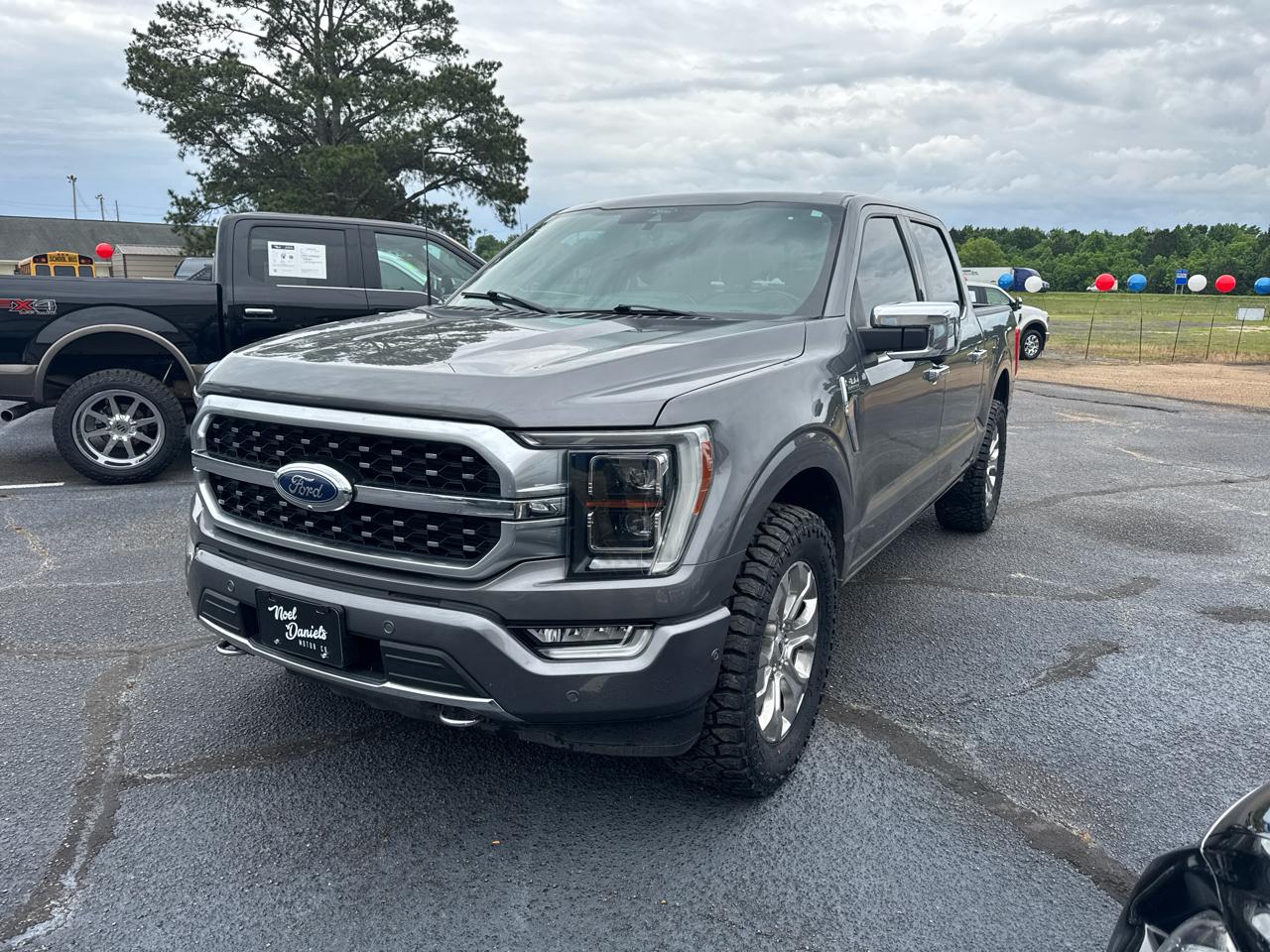 Ford F-150 4WD SuperCrew 145" Platinum 2022