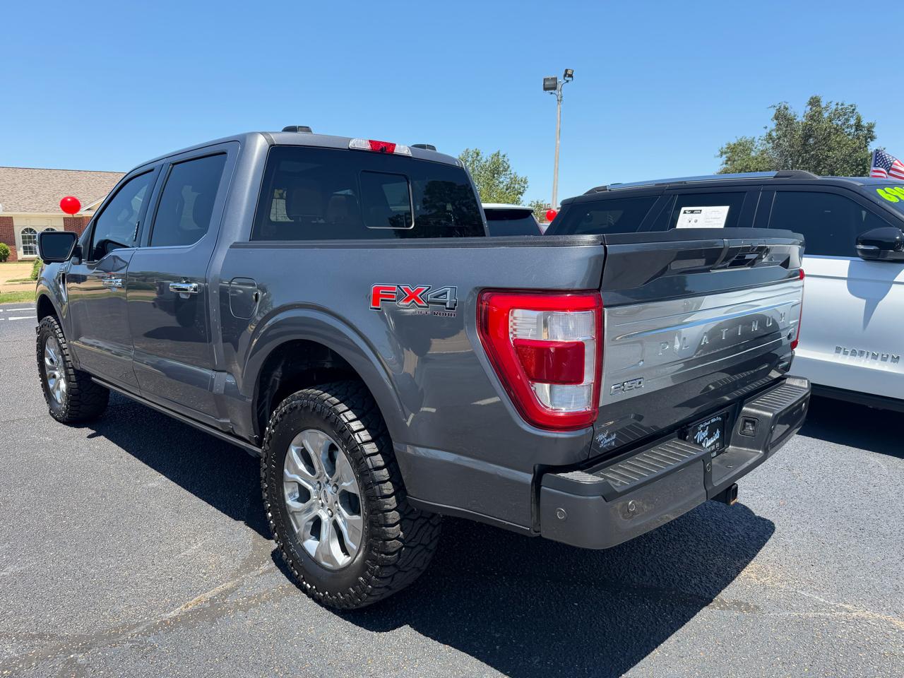 Ford F-150 4WD SuperCrew 145" Platinum 2022
