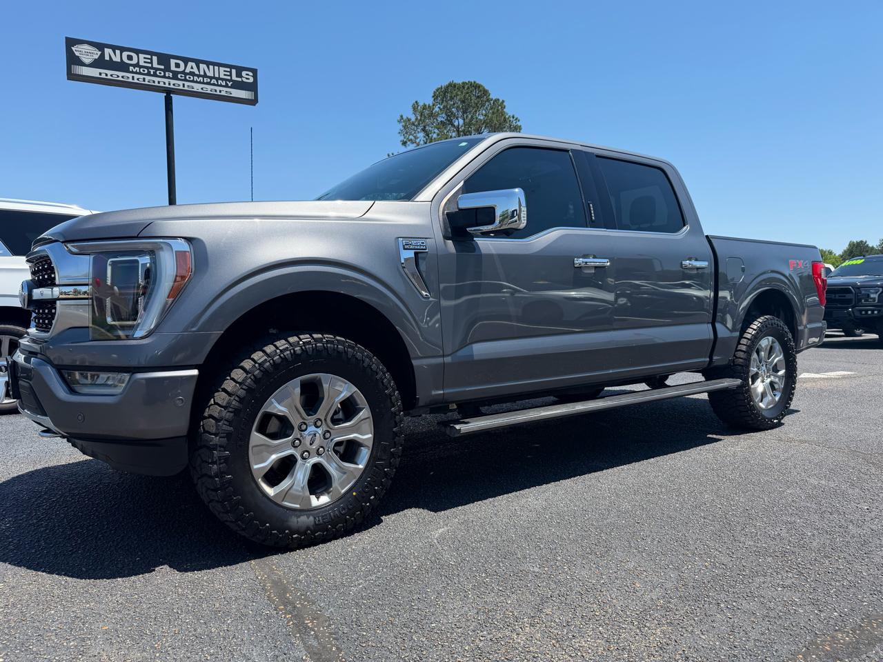 Ford F-150 4WD SuperCrew 145" Platinum 2022