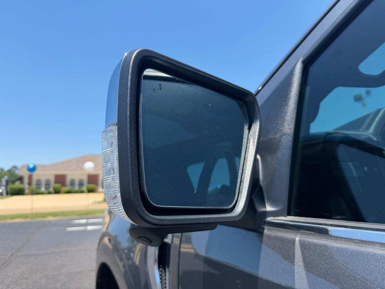 Ford F-150 4WD SuperCrew 145" Platinum 2022