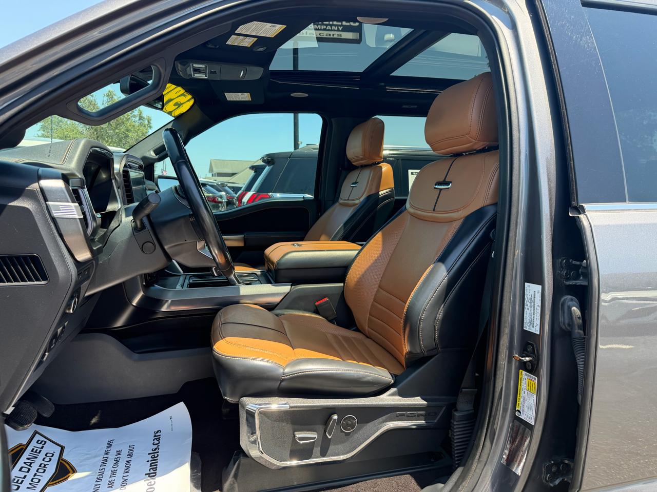 Ford F-150 4WD SuperCrew 145" Platinum 2022