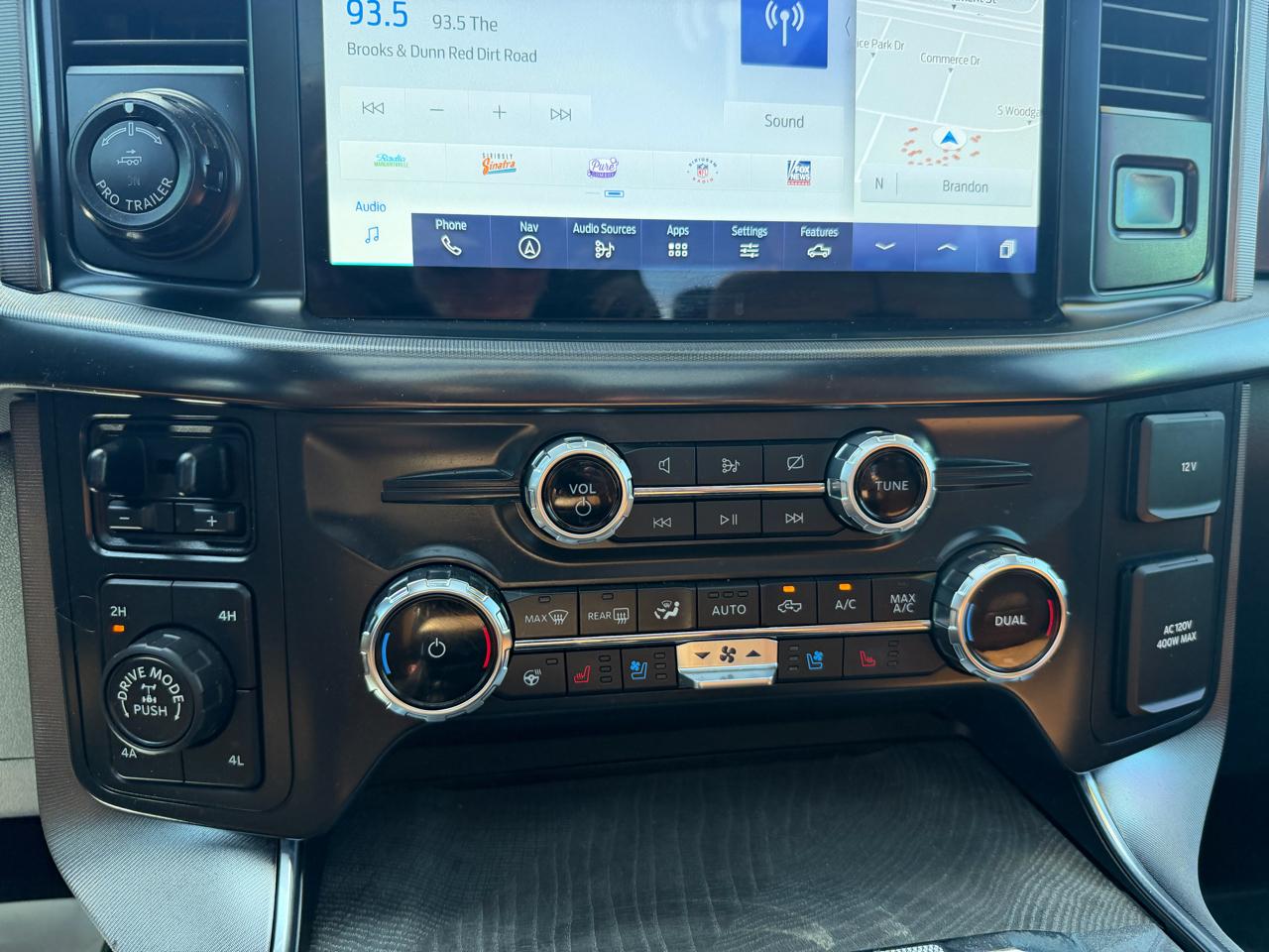 Ford F-150 4WD SuperCrew 145" Platinum 2022