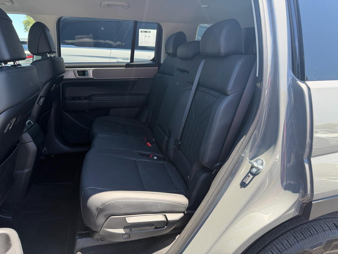 Hyundai Santa Fe SEL 2026