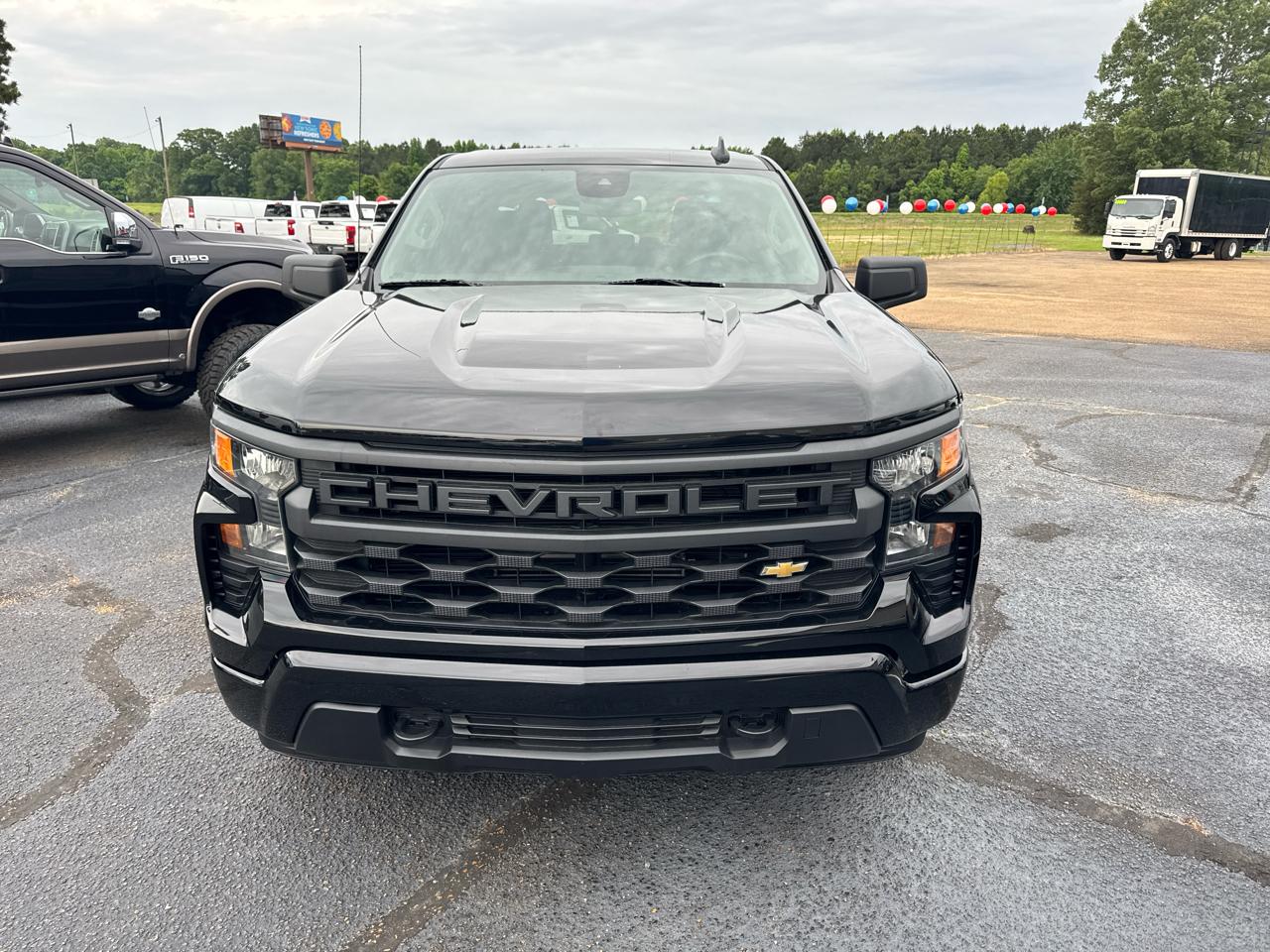 Chevrolet Silverado 1500 Custom Crew Cab 2WD 2022