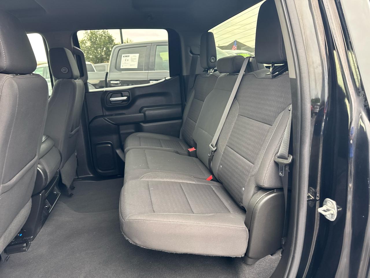 Chevrolet Silverado 1500 Custom Crew Cab 2WD 2022