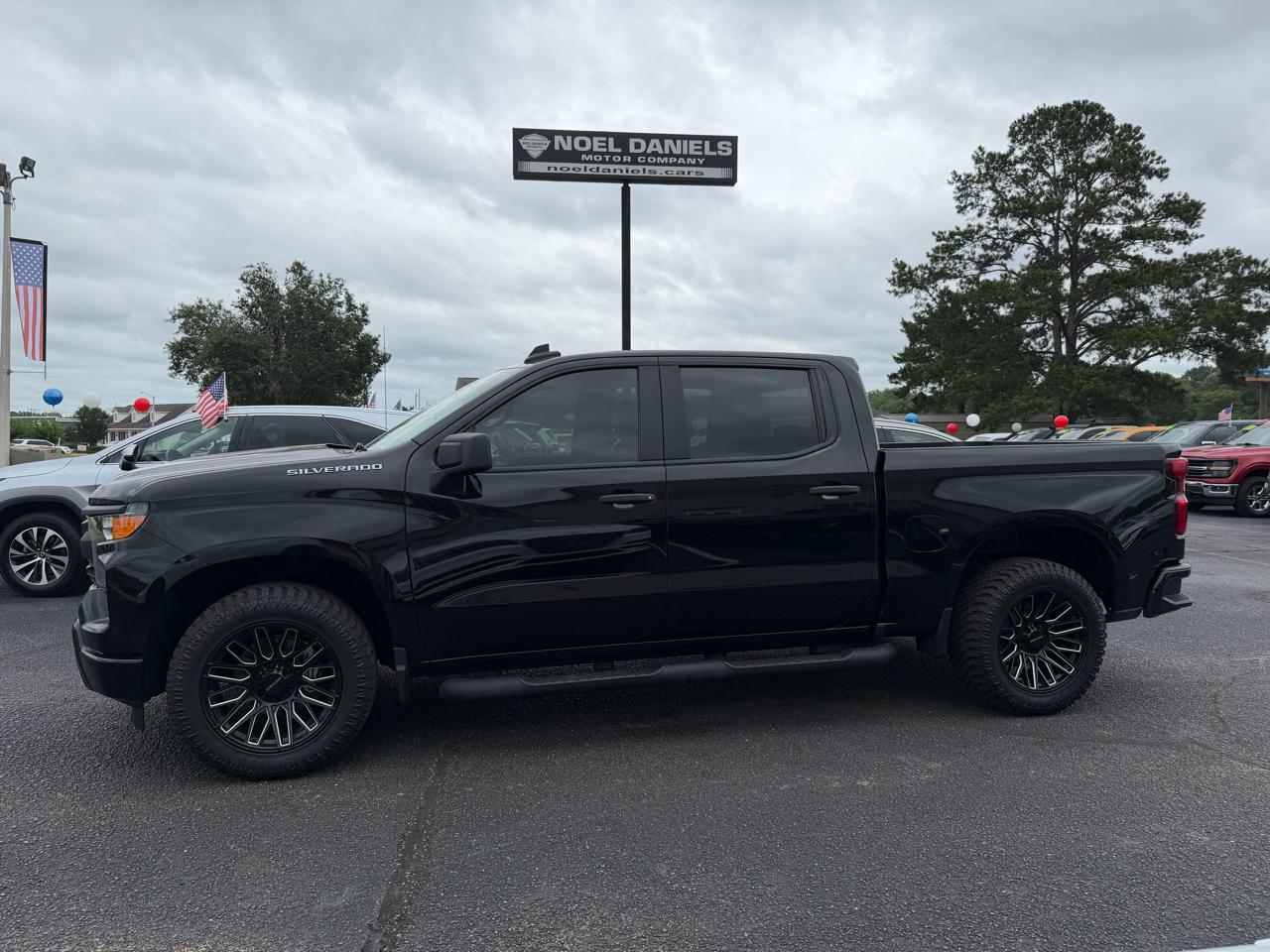 2022 Chevrolet Silverado 1500 Custom Crew Cab 2WD