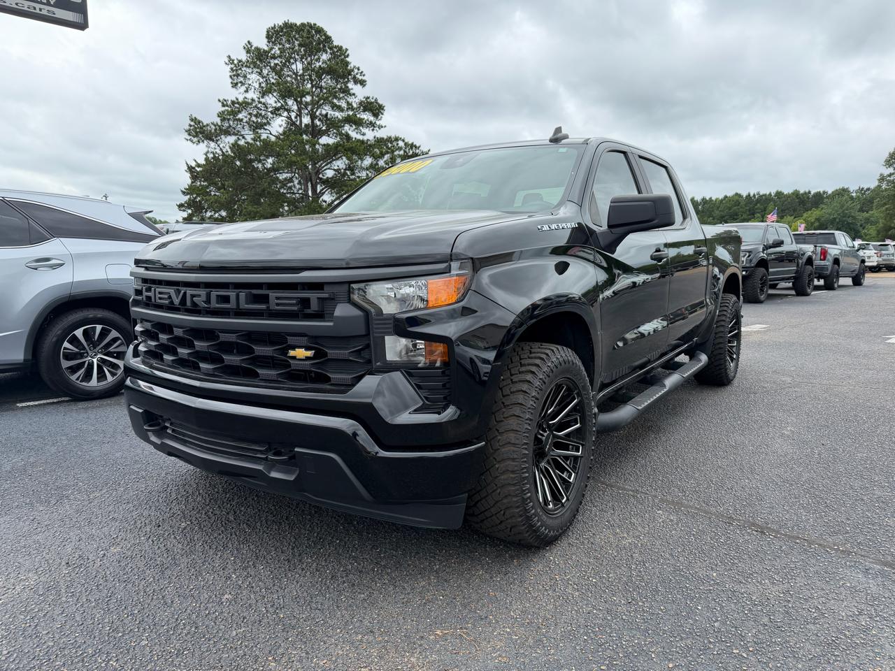 Chevrolet Silverado 1500 Custom Crew Cab 2WD 2022