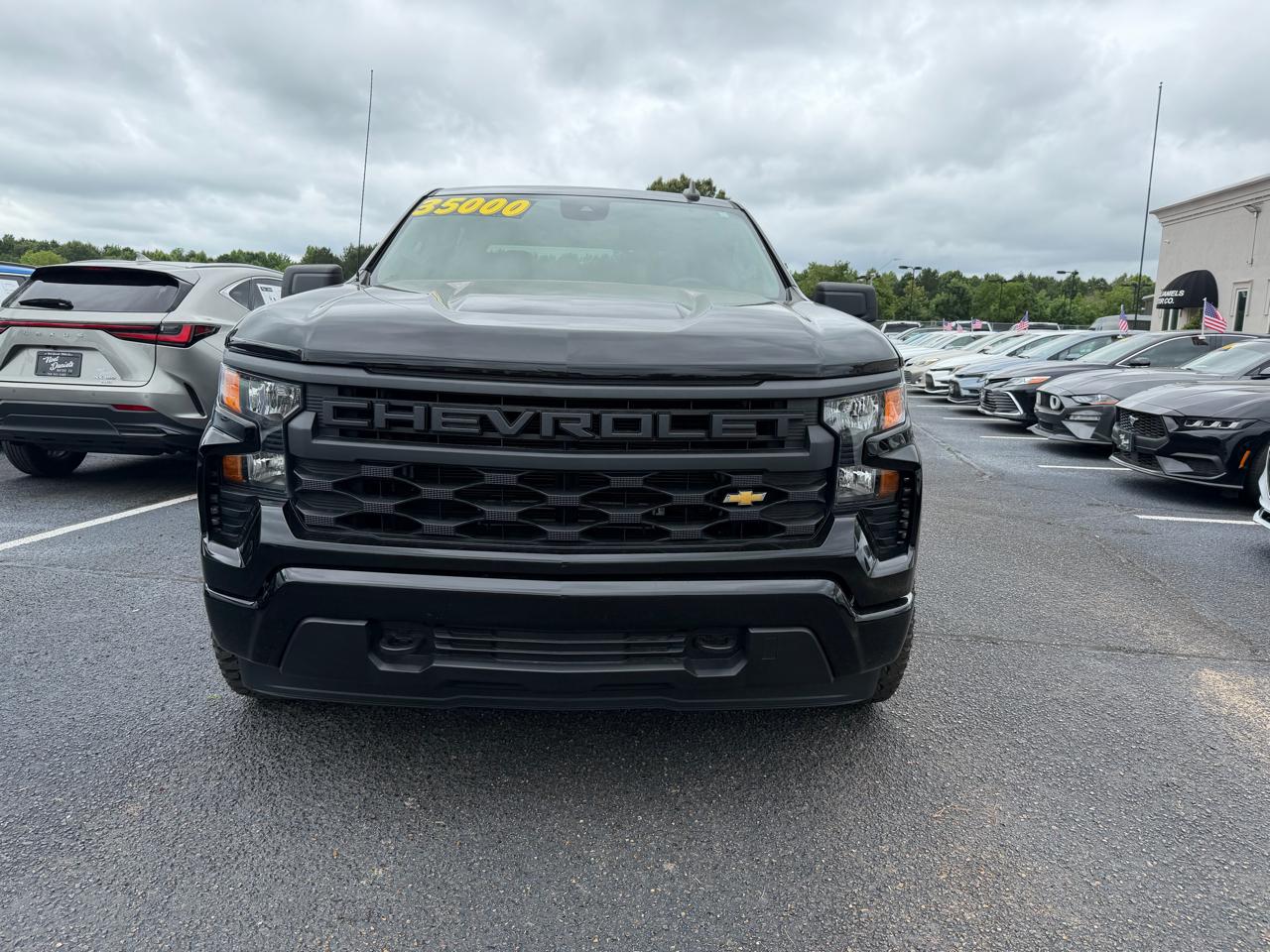 Chevrolet Silverado 1500 Custom Crew Cab 2WD 2022