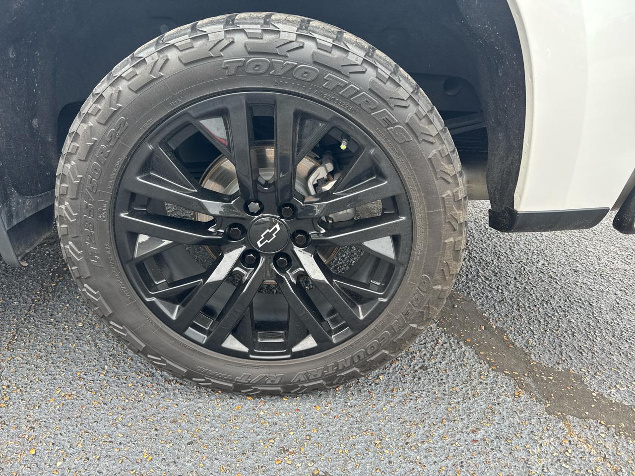 Chevrolet Silverado 1500 High Country Crew Cab 4WD 2023