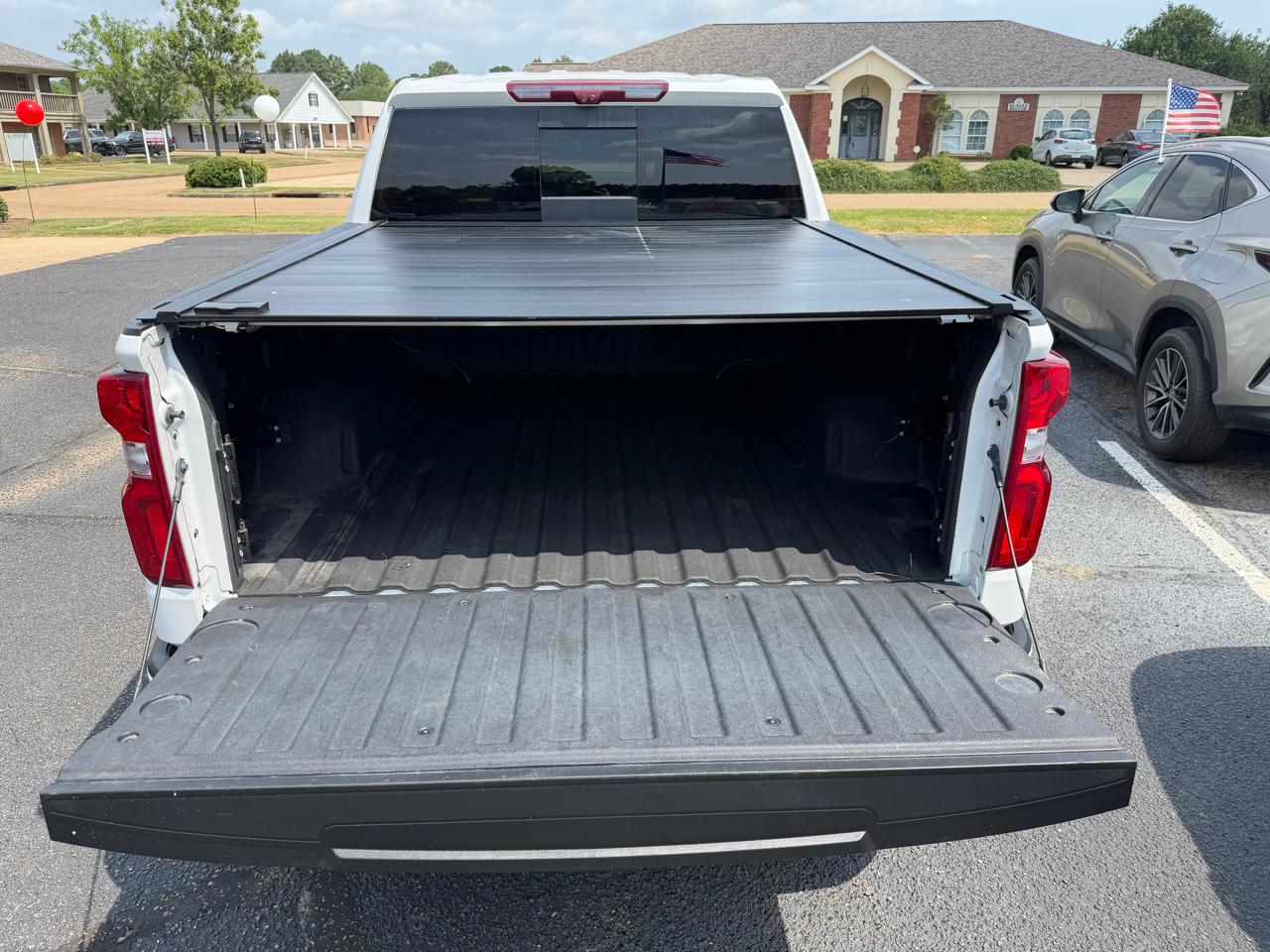 Chevrolet Silverado 1500 High Country Crew Cab 4WD 2023