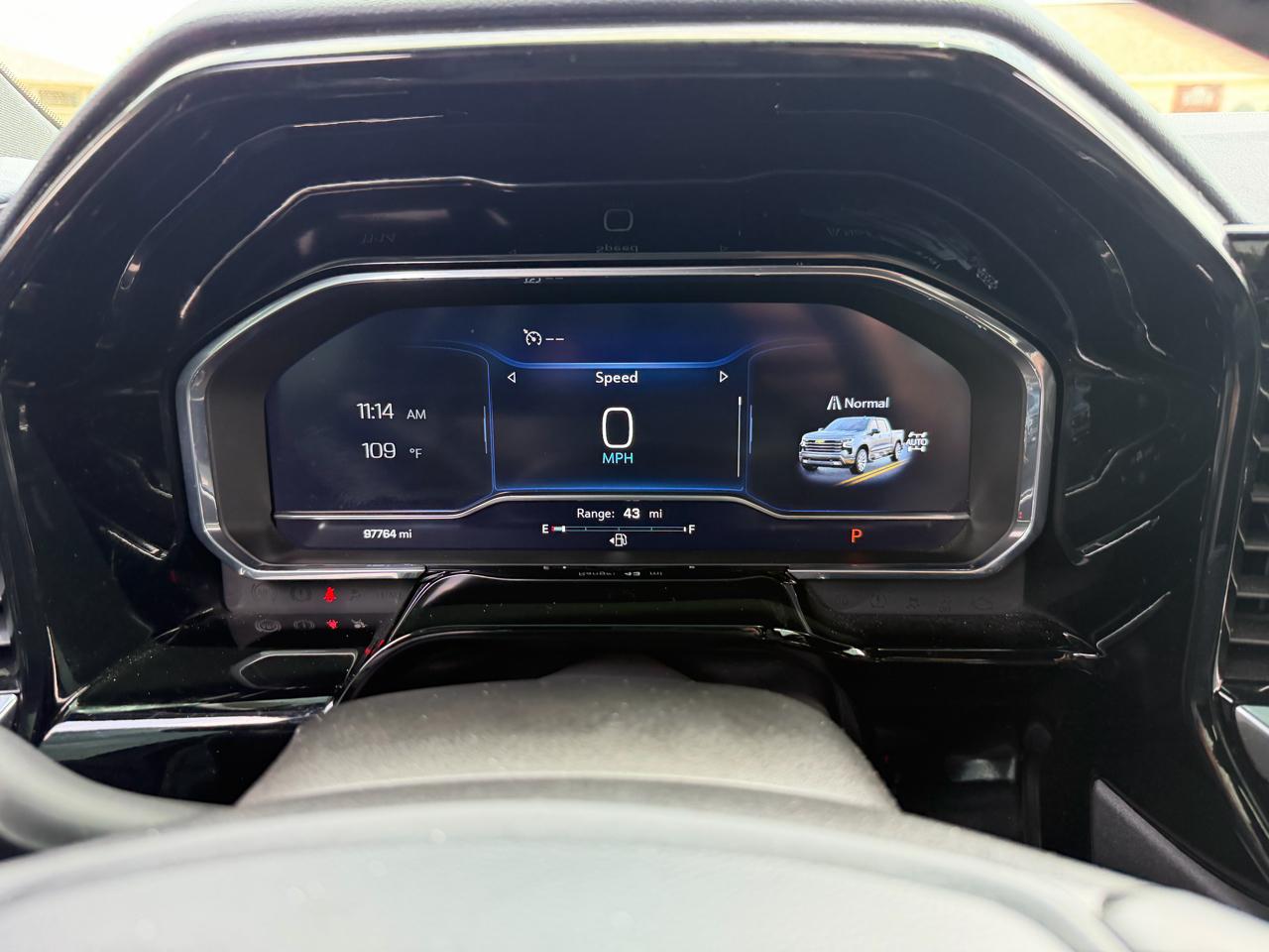 Chevrolet Silverado 1500 High Country Crew Cab 4WD 2023