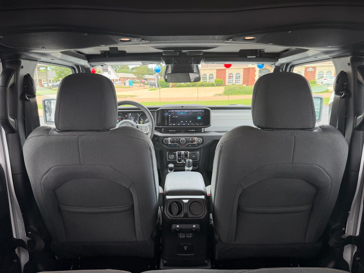 Jeep Wrangler 4xe Sahara 2025