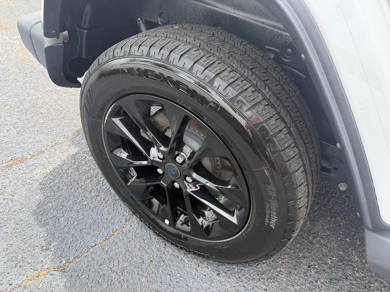 Jeep Wrangler 4xe Sahara 2025