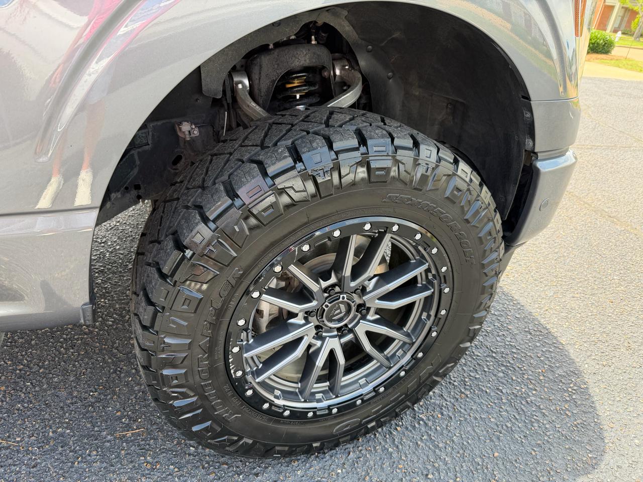 Ford F-150 Platinum SuperCrew 5.5-ft. Bed 4WD 2023