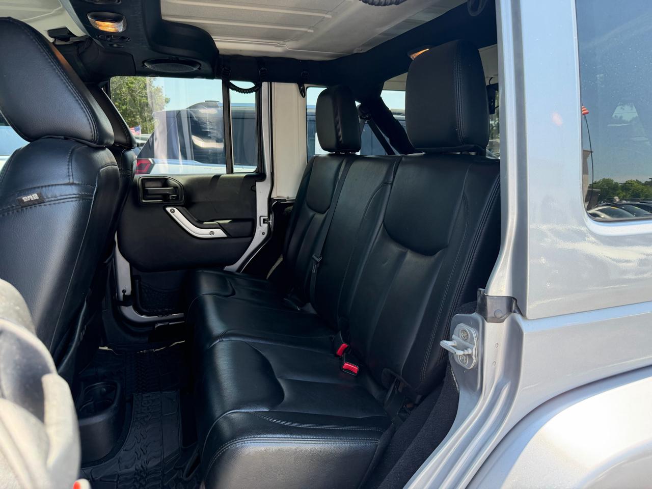 Jeep Wrangler Unlimited Rubicon 4WD 2013