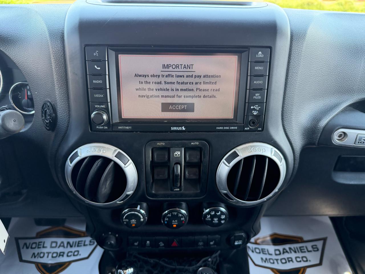 Jeep Wrangler Unlimited Rubicon 4WD 2013