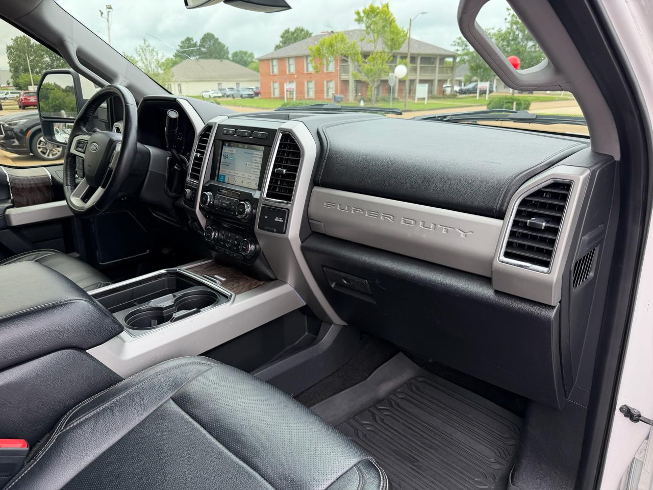 Ford F-250 SD Lariat Crew Cab 4WD 2018