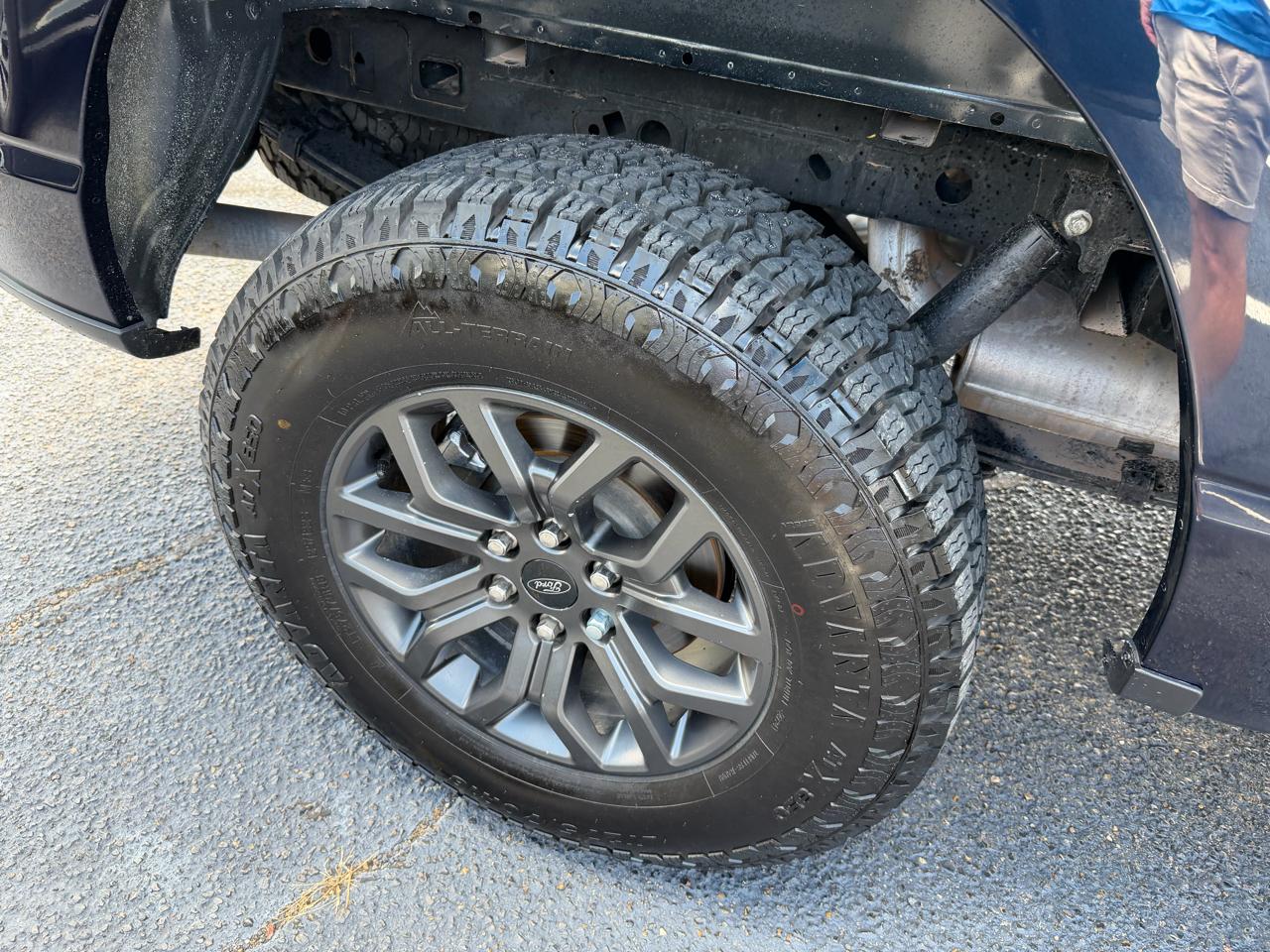Ford F-150 Tremor 4WD SuperCrew 5.5' Box 2023