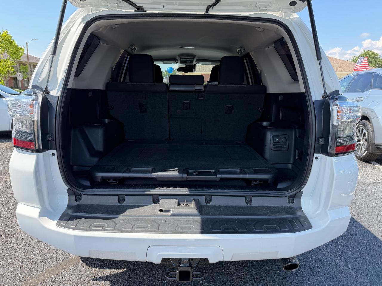 Toyota 4Runner SR5 2023