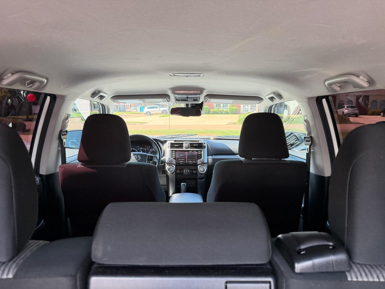 Toyota 4Runner SR5 2023