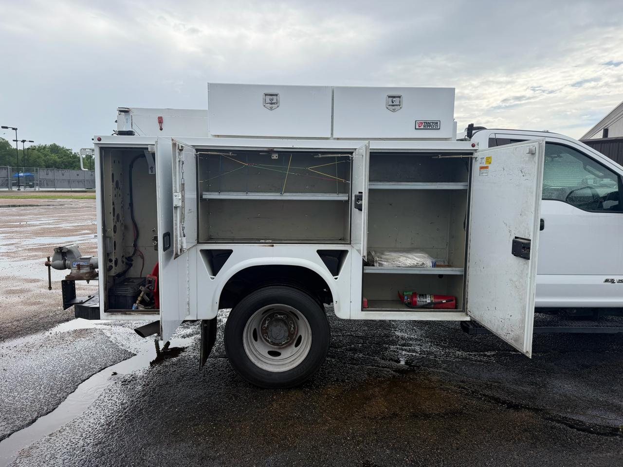 Ford F-450 SD Regular Cab DRW 2WD 2020